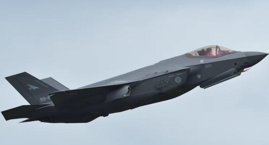 The Engineering Secrets Behind Stealth Aircraft